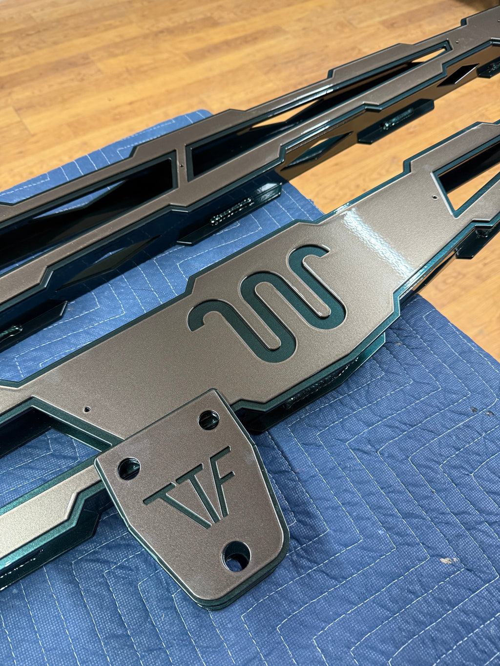 Standard Ladder Traction Bars